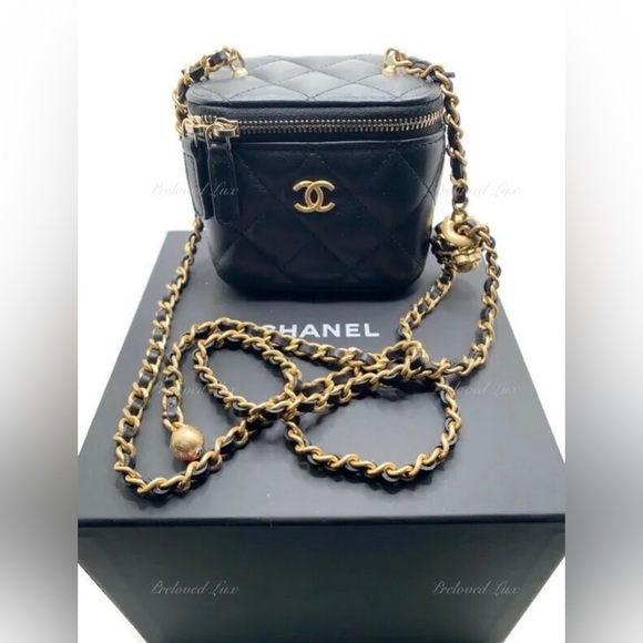 Authentic CHANEL Black Lambskin Leather threaded Pearl Crush Mini Vanity Bag - Picture 2 of 9